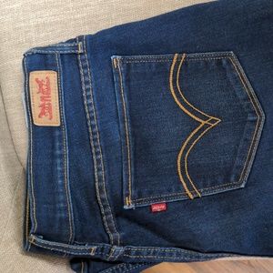Levi's 524 bootcut